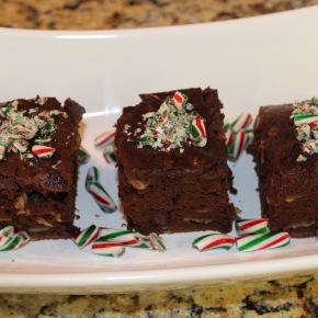 Holiday Baking with SPLENDA®: Holiday Peppermint Brownies!